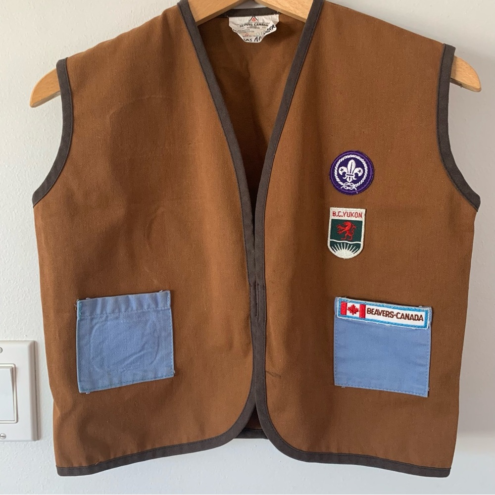 Vintage Boy Scouts of Canada Vest Uniform Boys Medium M